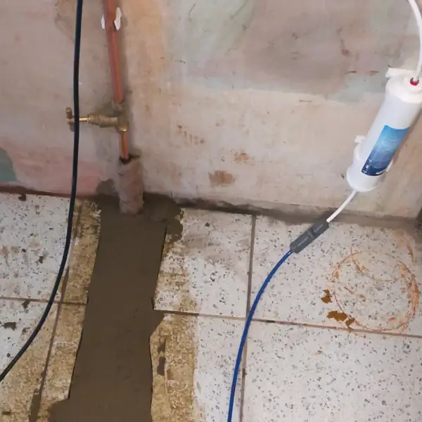 Water supply with inline filter fitted for a new American fridge freezer